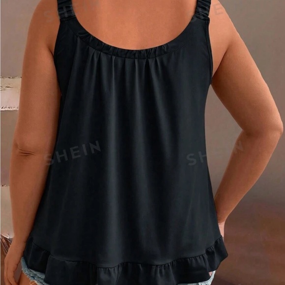 NIP SHEIN LUNE Plus Size Ruffle Hem Tank Top SIZE 3X black - Picture 2 of 5